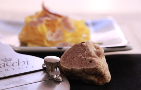 tajarin tartufo guud fuud