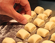 I lupini, lo scampo e lo gnocco